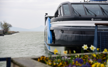 Tomaj katamarán Fonyódon